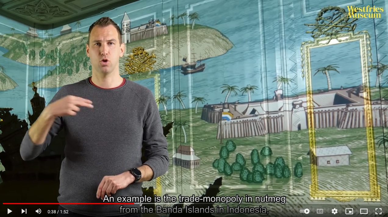 persoon beschrijft geprojecteerd beeld in gebarentaal